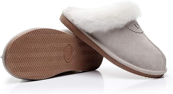 UGG 1978AUS Slippers – Premium Australian Sheepskin, Anti-Slip Fluffy Fur, Ultra-Warm Indoor/Outdoor Comfort